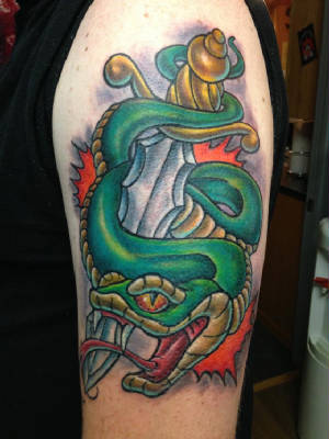 snakedagger.jpg